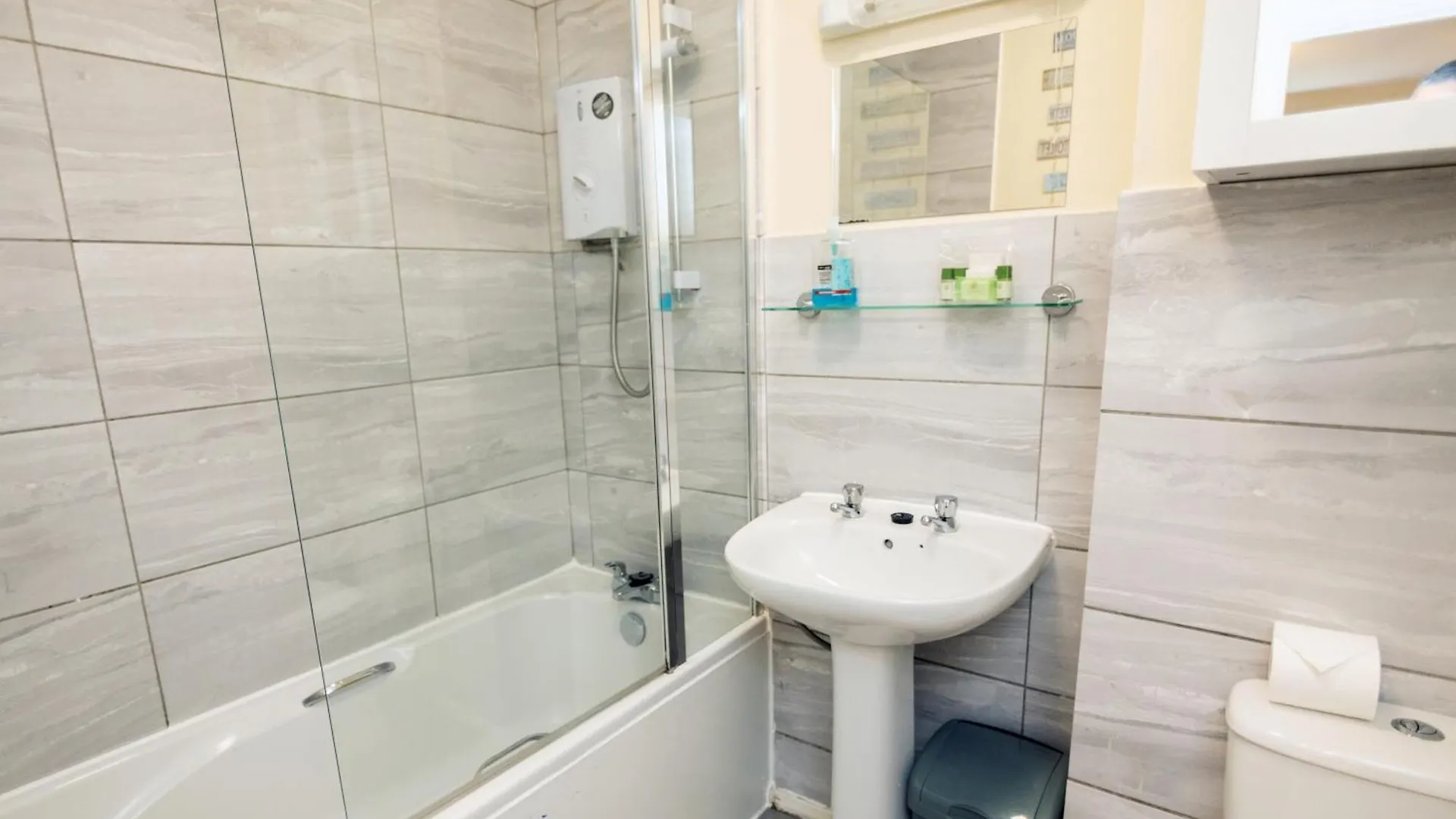 The Summit Apartment - Perfect Short Or Long Stay Αμπερντήν