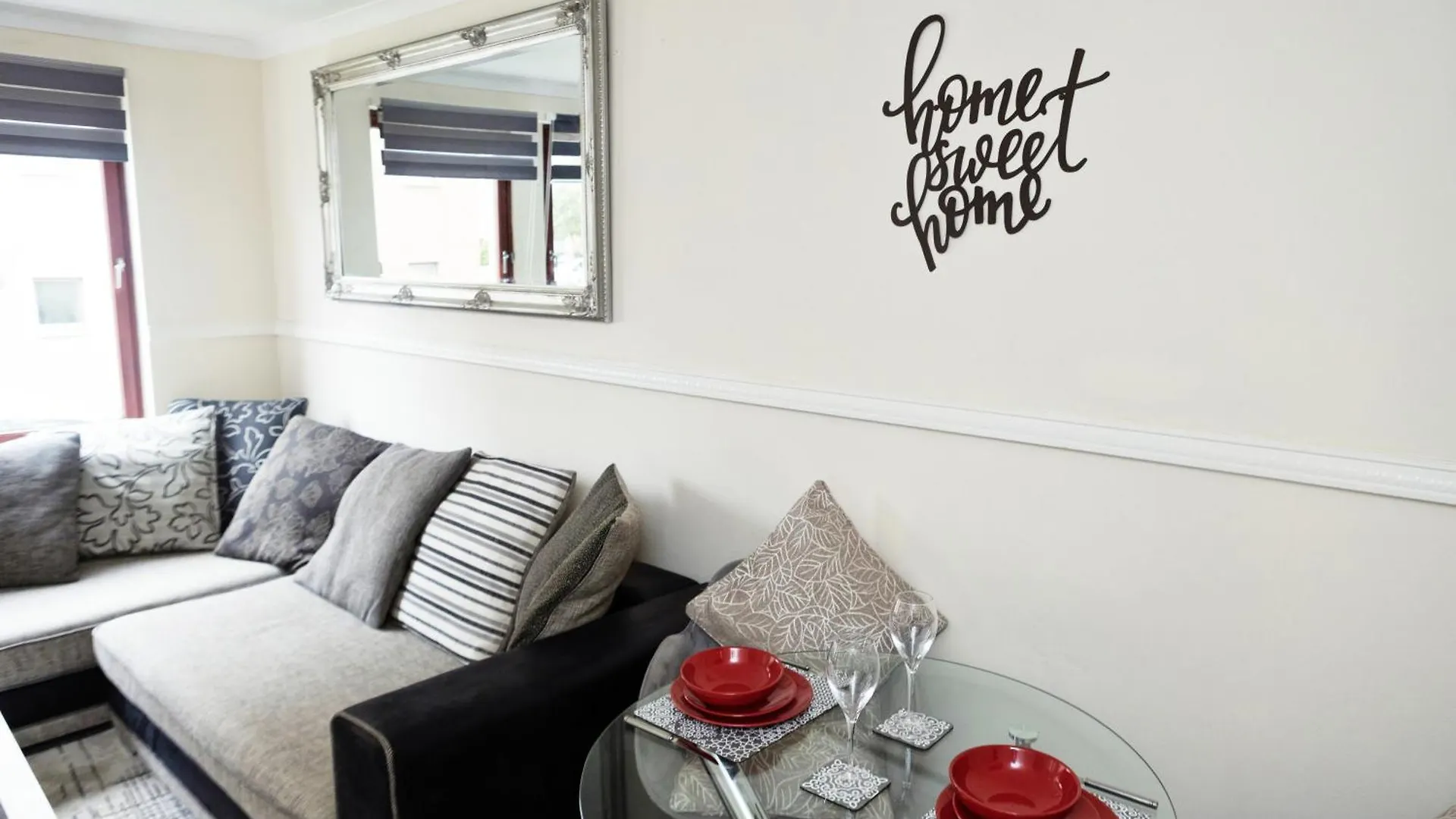 The Summit Apartment - Perfect Short Or Long Stay Αμπερντήν Ηνωμένο Βασίλειο