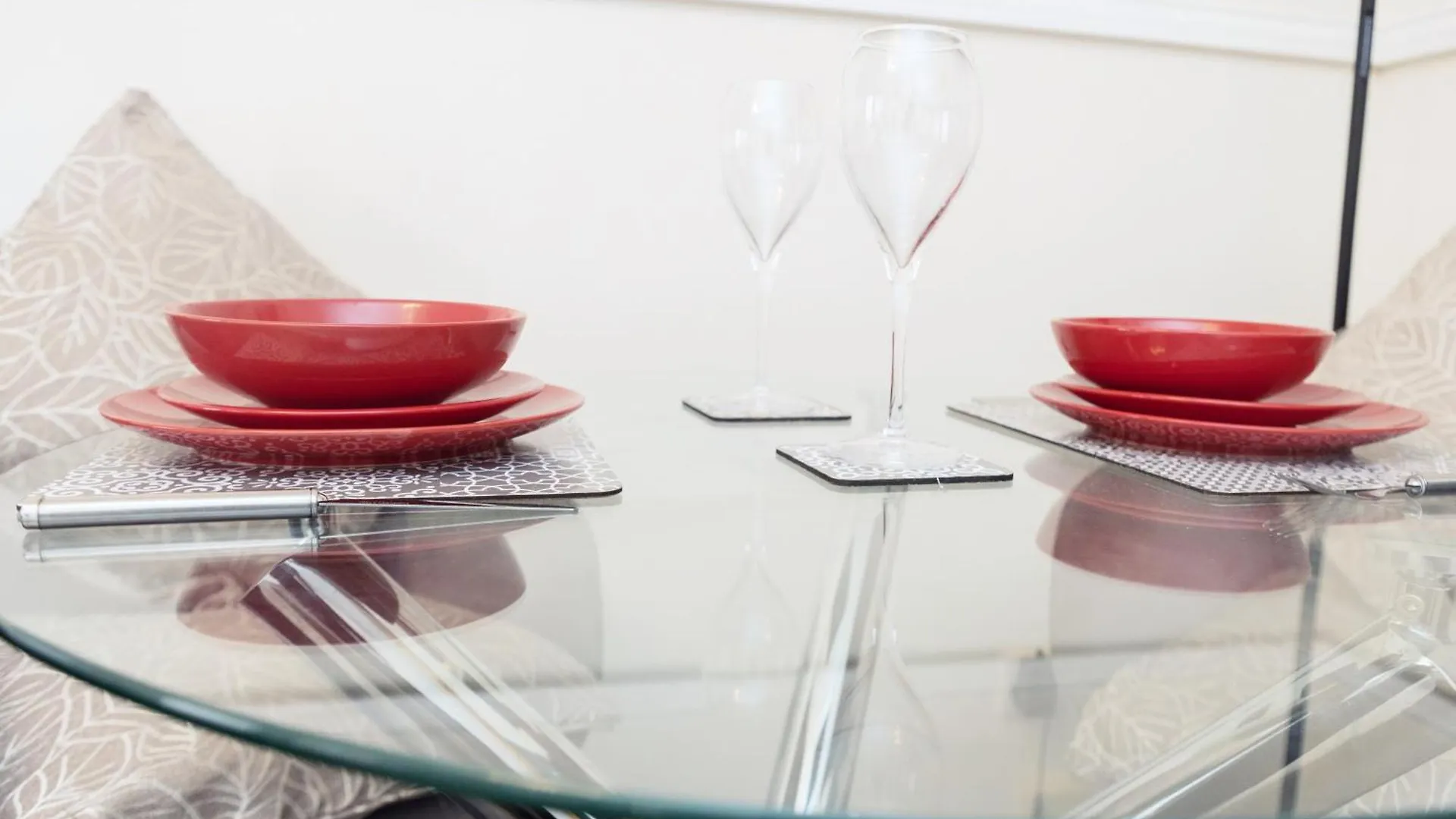 The Summit Apartment - Perfect Short Or Long Stay Αμπερντήν