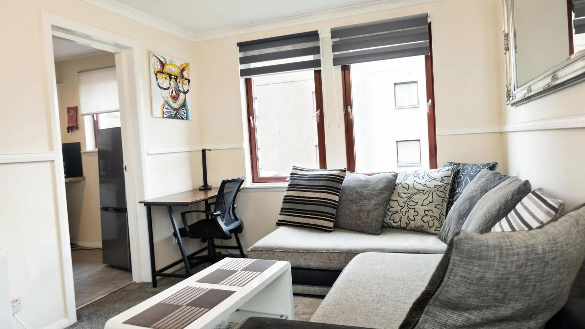 The Summit Apartment - Perfect Short Or Long Stay Αμπερντήν